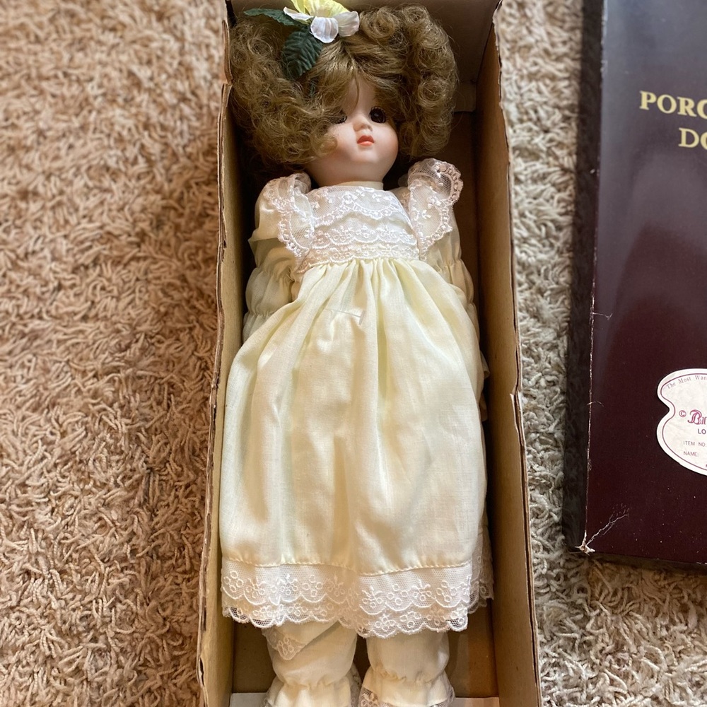 🔥Rare Vintage Collectible Bradley Doll🔥